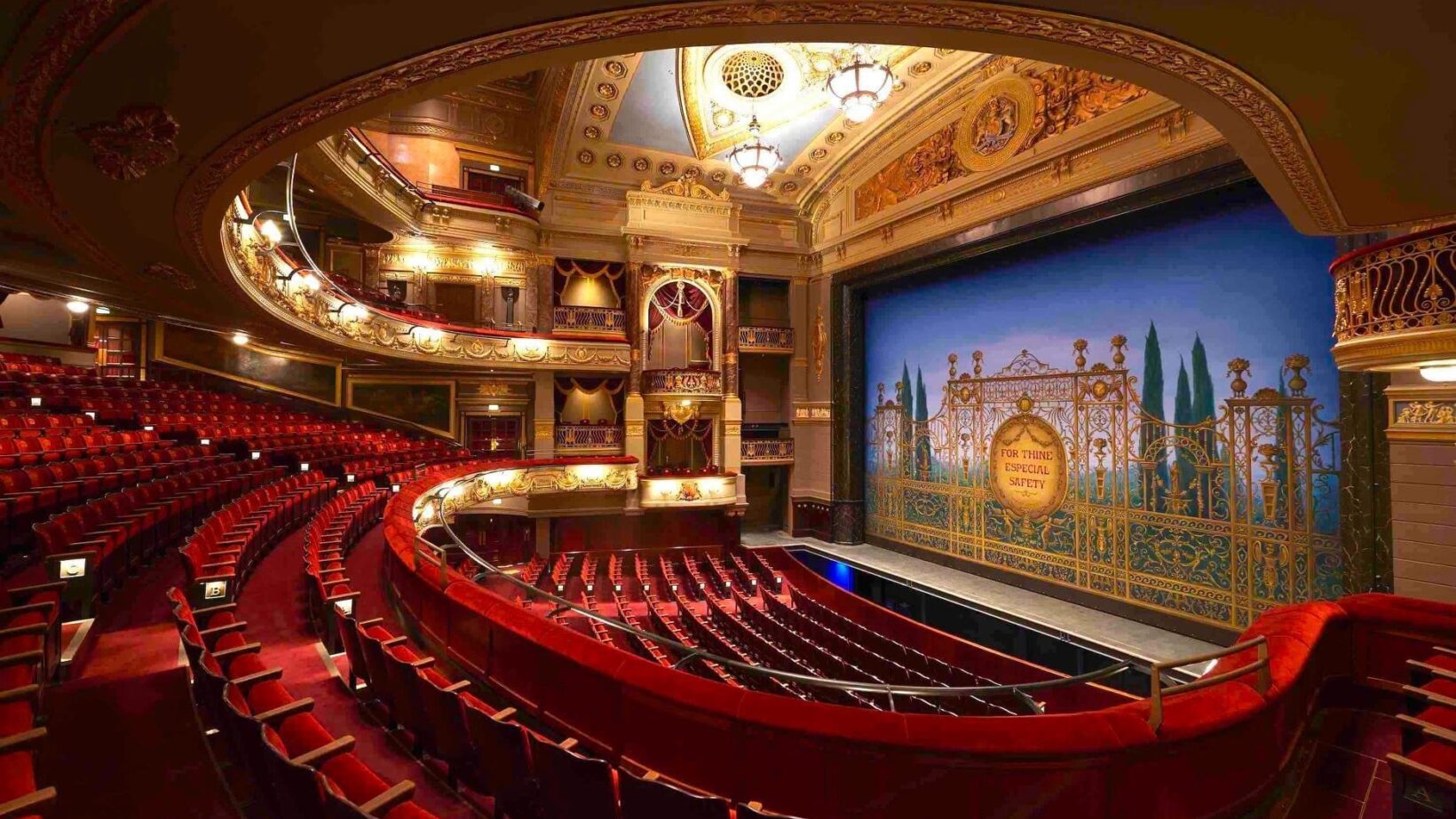 Theatre Royal Drury Lane Theatre Venue Design Charcoalblue theatre-royal-drury-lane-theatre-venue-design-charcoalblue